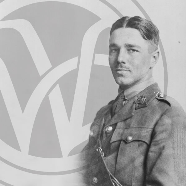 Artist's delight as Wilfred Owen bust finds a home after ten years